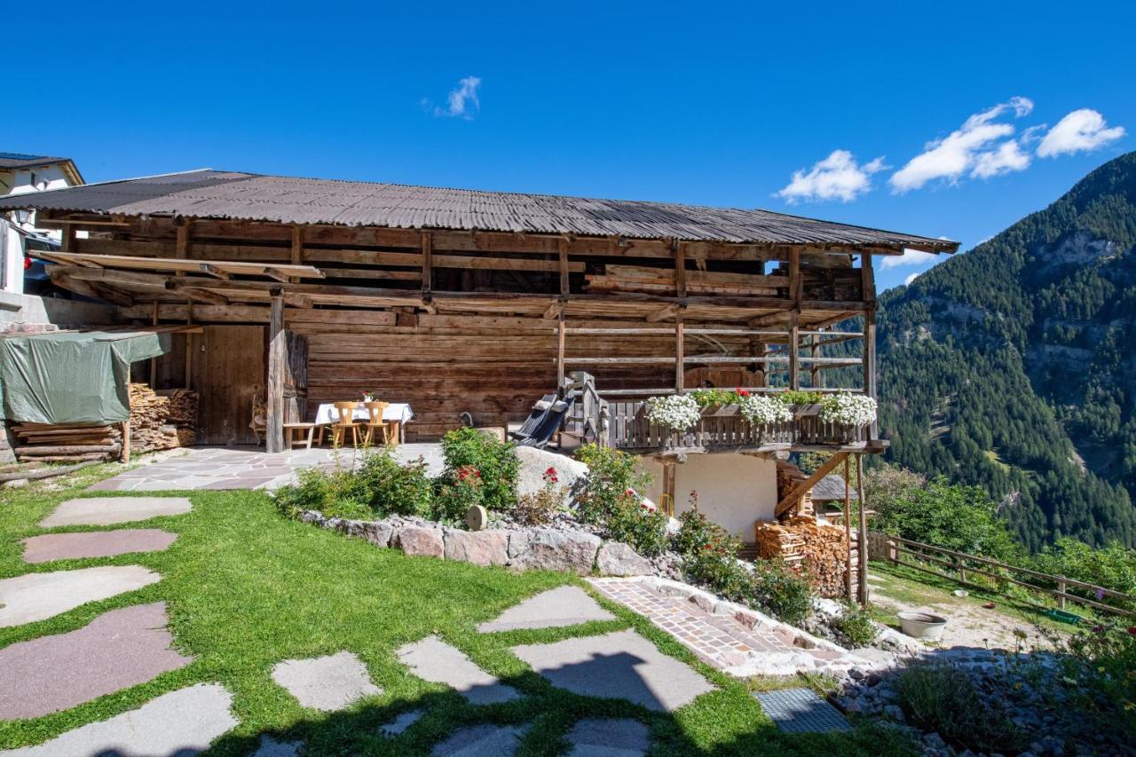 Agriturismo Apartments Tuene โอติเซ ภายนอก รูปภาพ