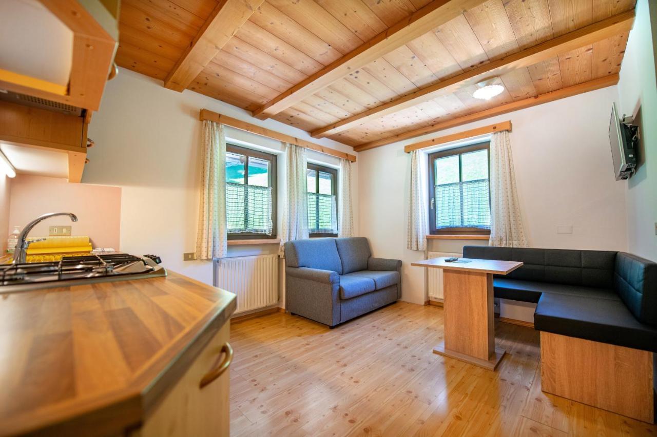 Agriturismo Apartments Tuene โอติเซ ภายนอก รูปภาพ