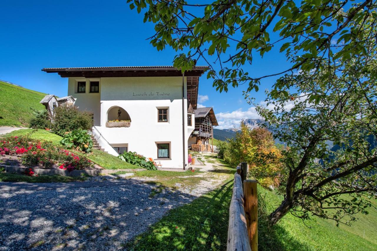 Agriturismo Apartments Tuene โอติเซ ภายนอก รูปภาพ