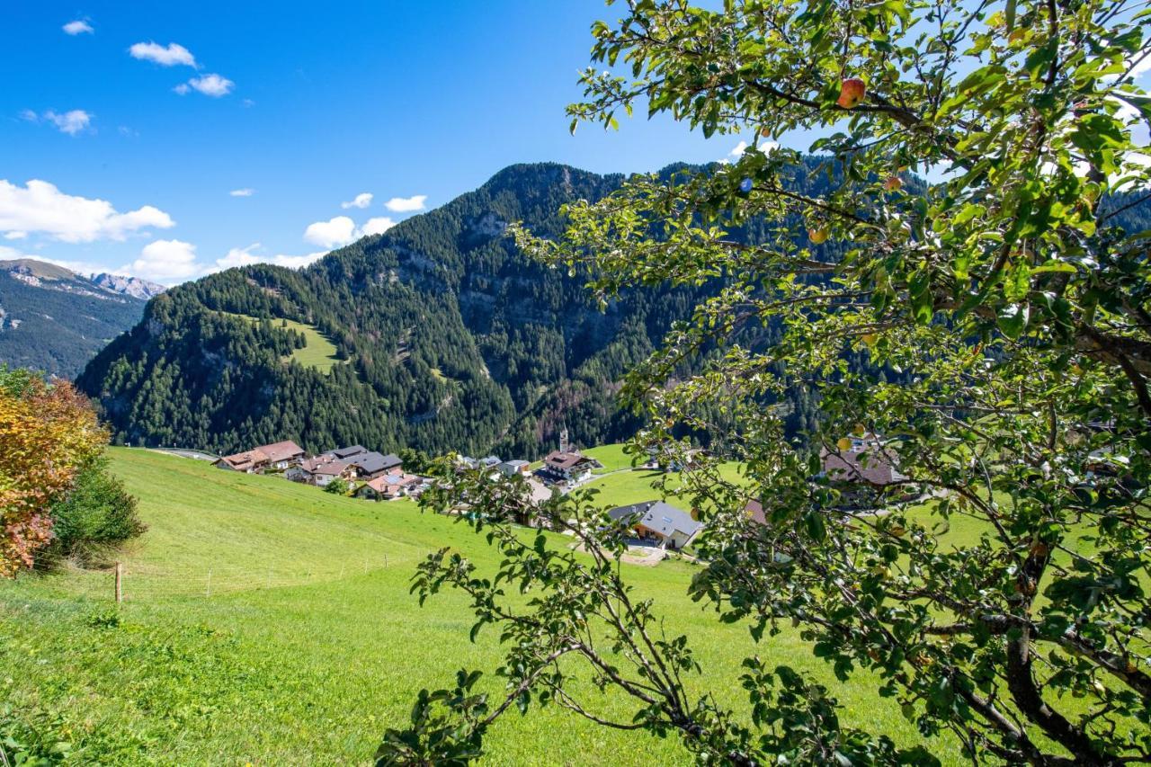 Agriturismo Apartments Tuene โอติเซ ภายนอก รูปภาพ