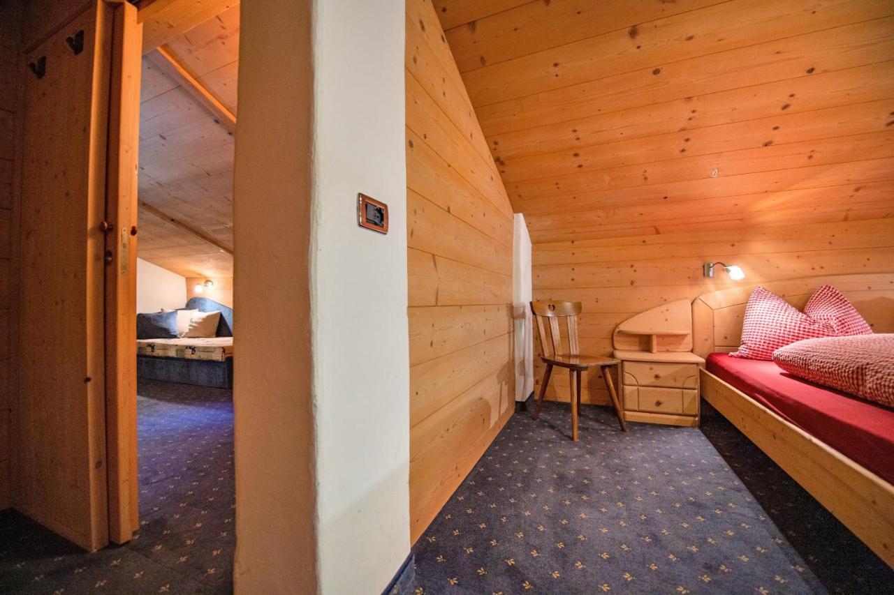 Agriturismo Apartments Tuene โอติเซ ภายนอก รูปภาพ