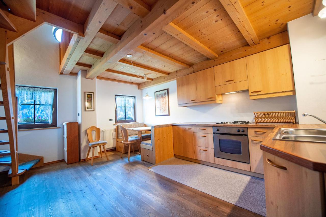 Agriturismo Apartments Tuene โอติเซ ภายนอก รูปภาพ