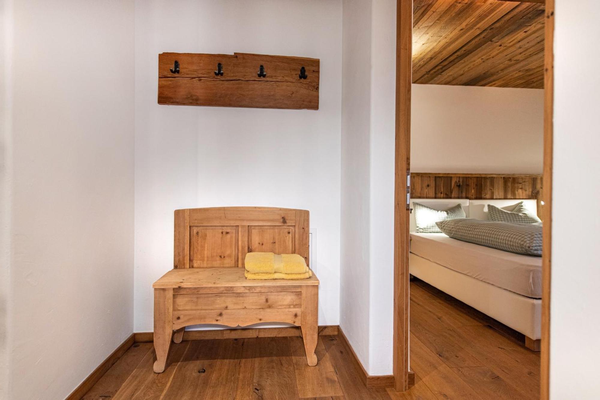 Agriturismo Apartments Tuene โอติเซ ภายนอก รูปภาพ
