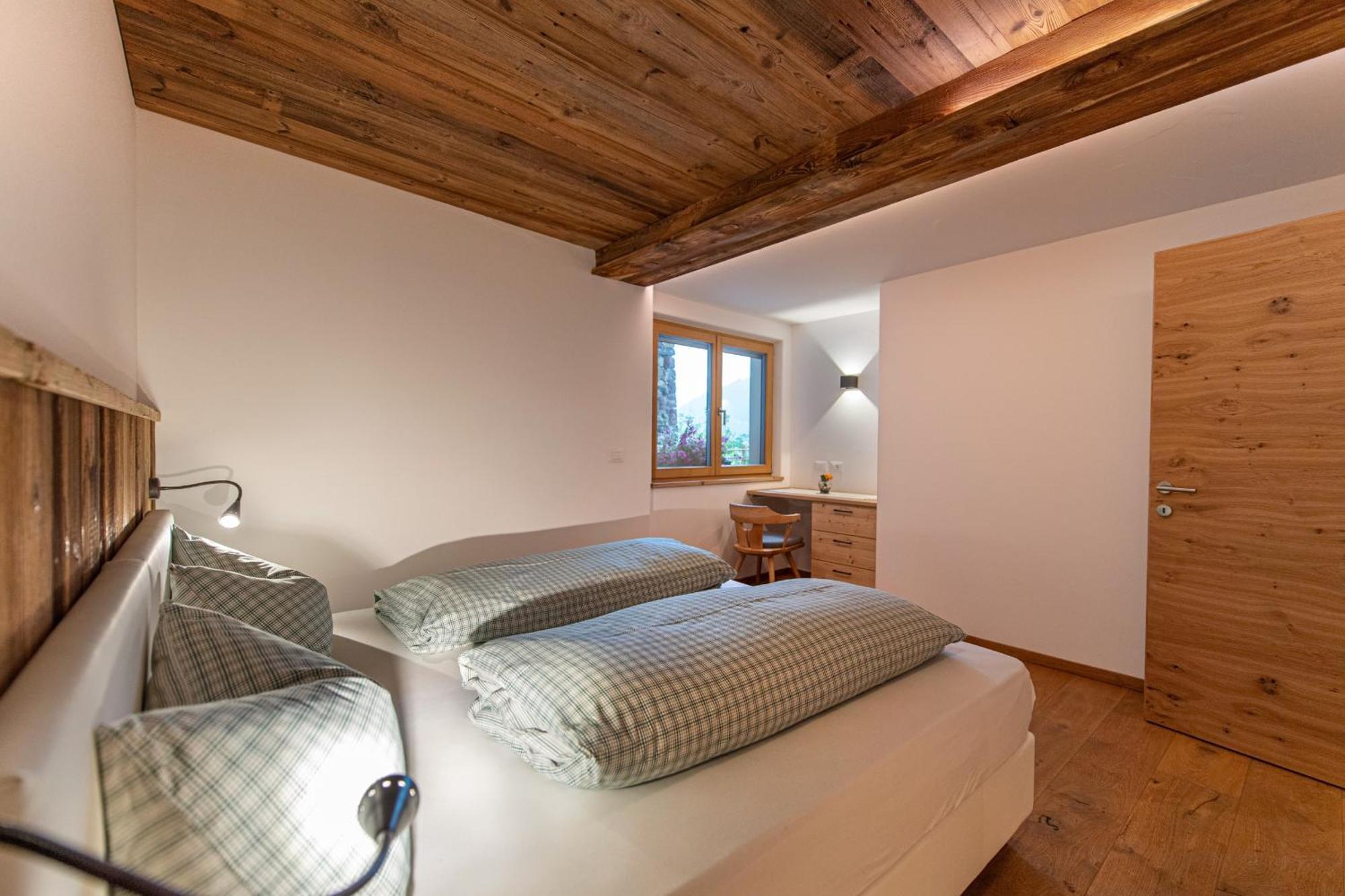 Agriturismo Apartments Tuene โอติเซ ภายนอก รูปภาพ