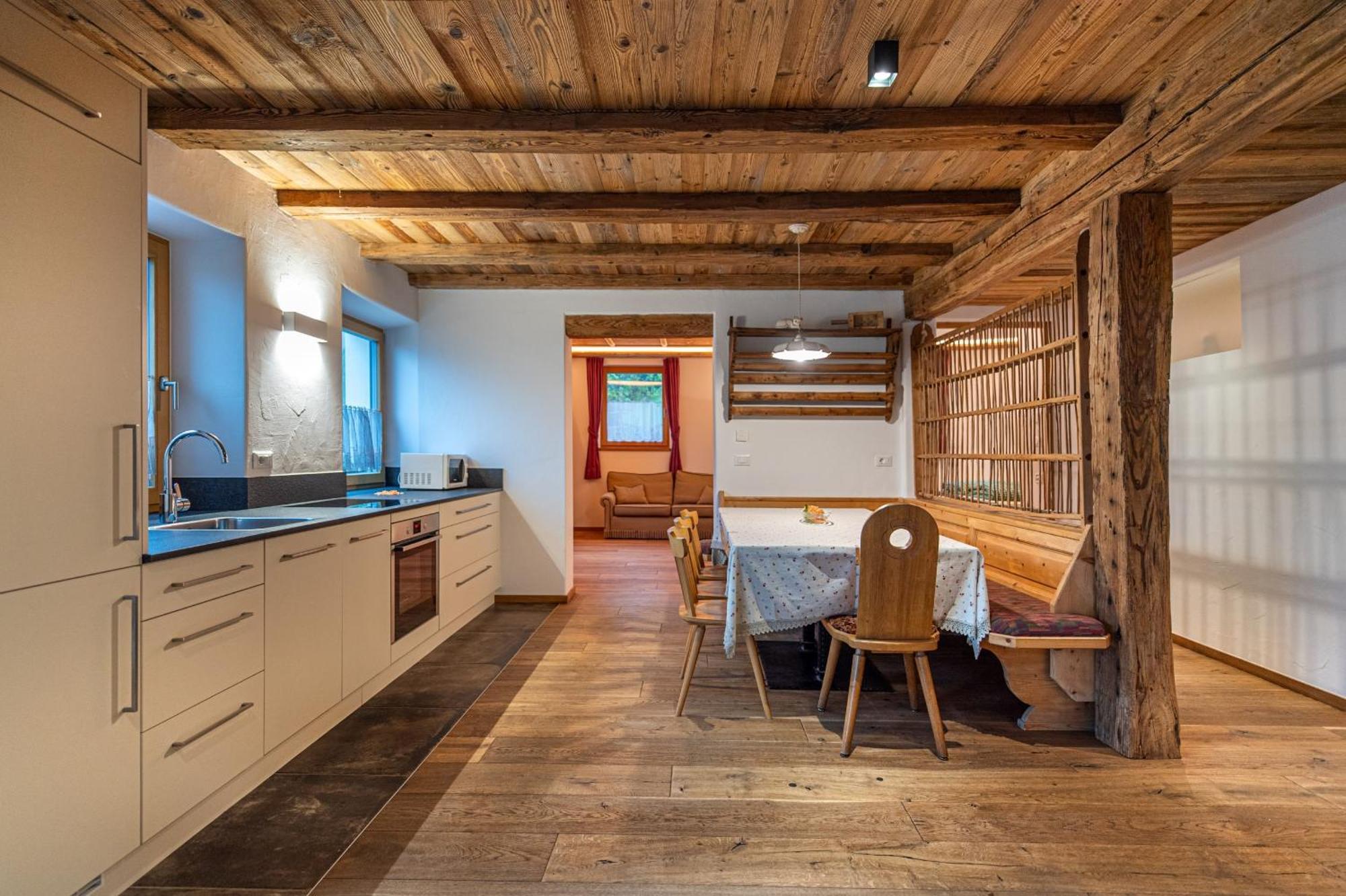 Agriturismo Apartments Tuene โอติเซ ภายนอก รูปภาพ